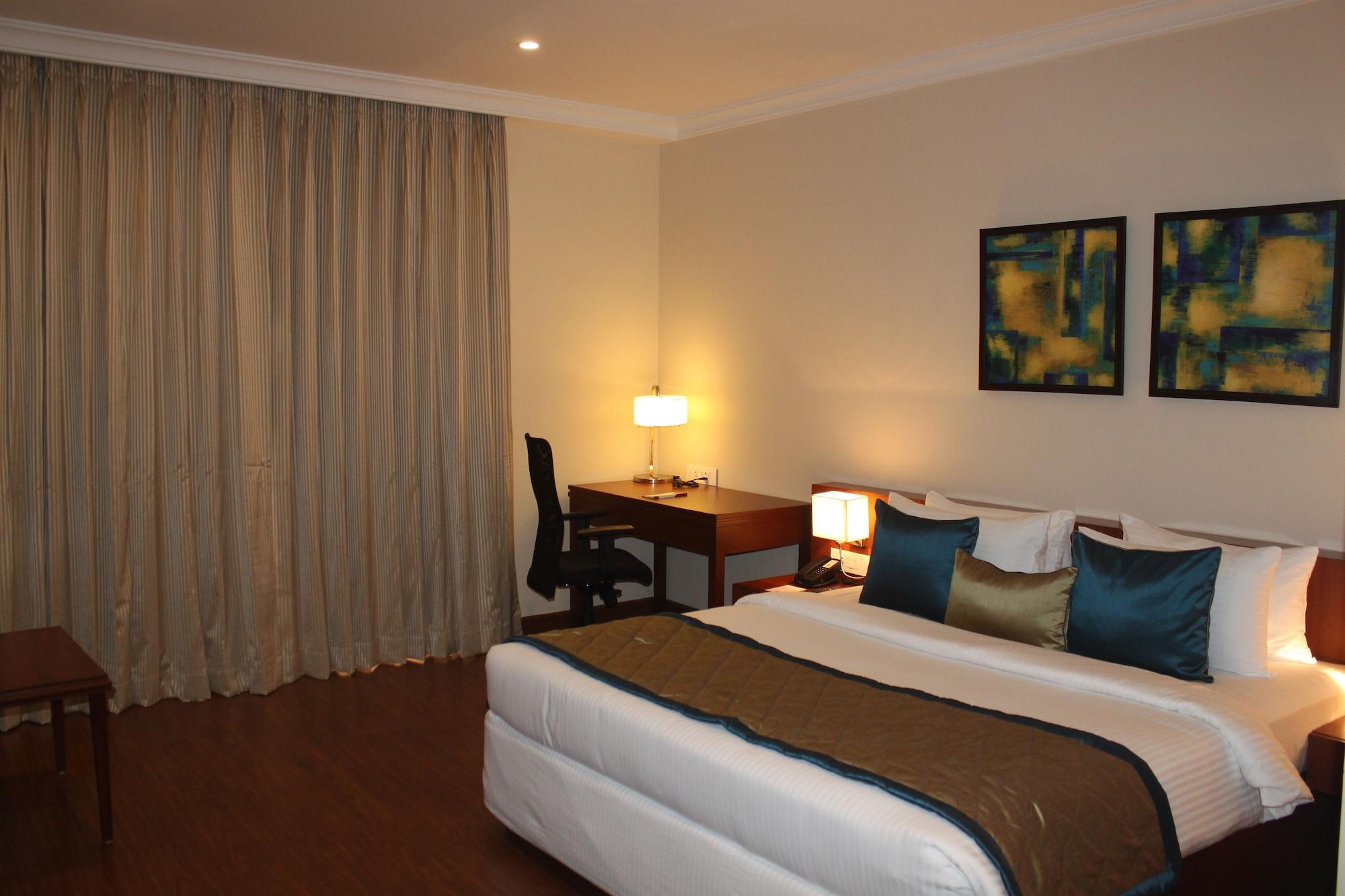 The Altruist Business Hotel Hitech Hyderabad Esterno foto