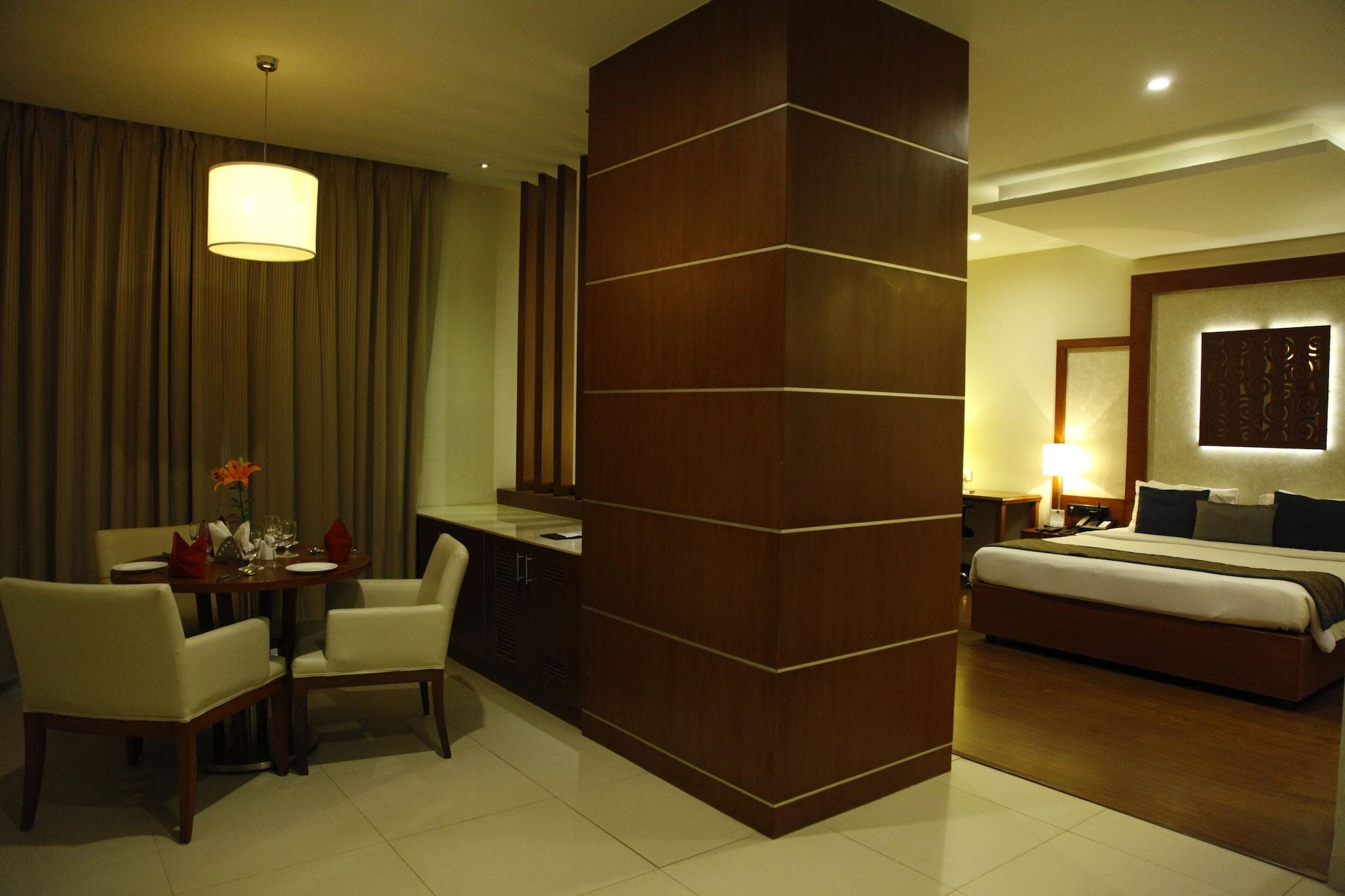 The Altruist Business Hotel Hitech Hyderabad Esterno foto