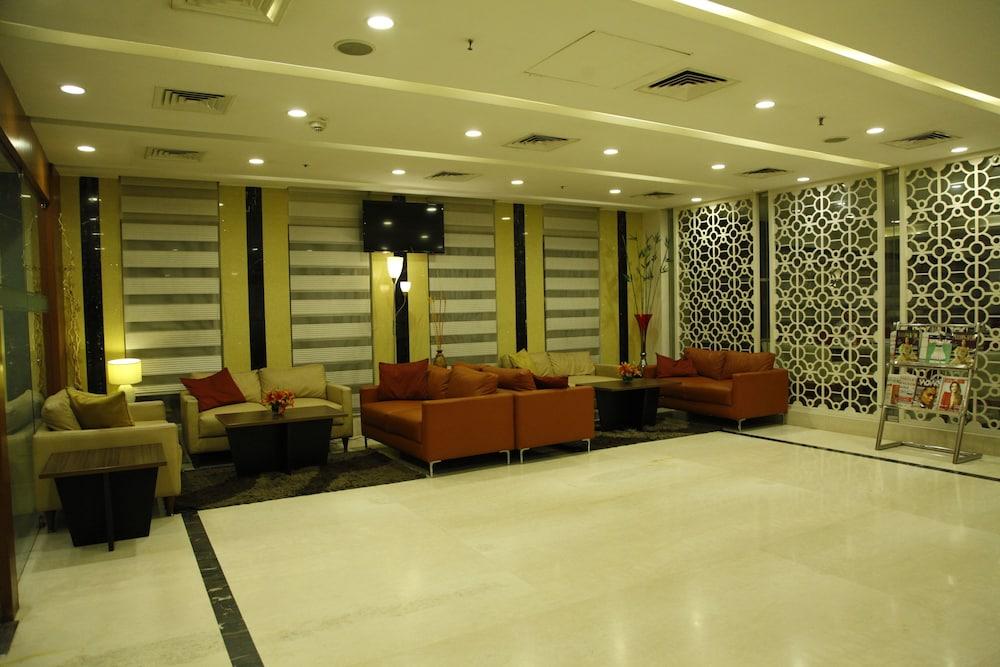 The Altruist Business Hotel Hitech Hyderabad Esterno foto