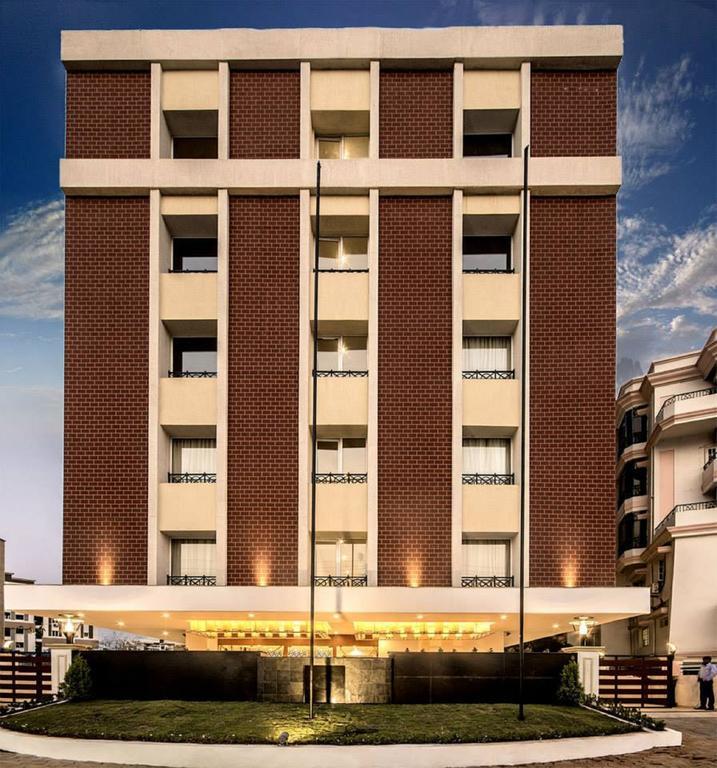 The Altruist Business Hotel Hitech Hyderabad Esterno foto
