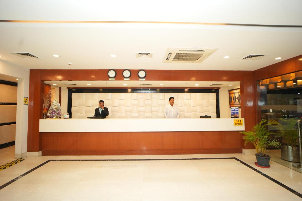 The Altruist Business Hotel Hitech Hyderabad Esterno foto