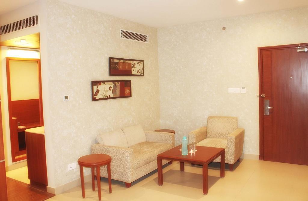 The Altruist Business Hotel Hitech Hyderabad Camera foto