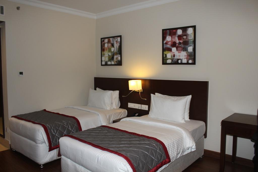 The Altruist Business Hotel Hitech Hyderabad Camera foto